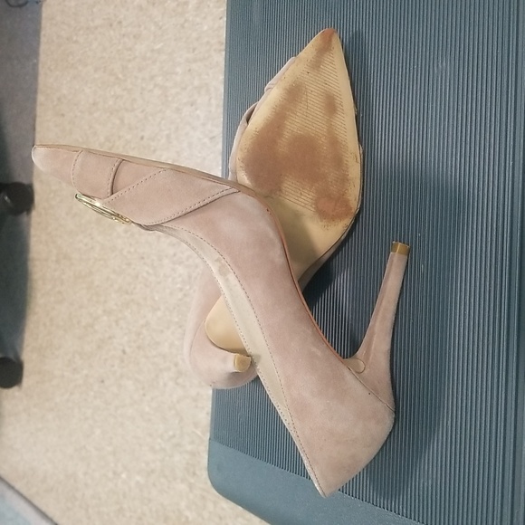Michael Kors Size 6.5 M Tan pumps - Picture 4 of 5